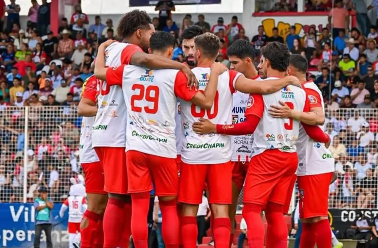 qué equipo tiene más chance de descender