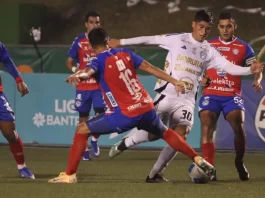 Comunicaciones y Xelajú empataron en la semifinal ida