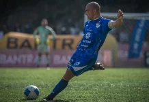 Janderson y Cabrera marcan el camino y dejan a Cobán con ventaja Janderson Pereira marcan el camino