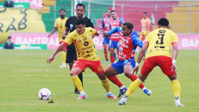Marquense y Xelajú empatan en los cuartos de final ida