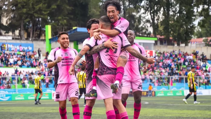 Mixco vence a Cobán Imperial y se clasifica a semifinales