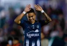 Oscar Santis lidera el golpe de Antigua y enciende la serie ante Comunicaciones Oscar Santis le da la victoria a Antigua